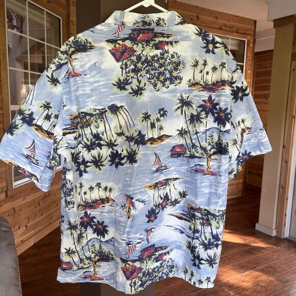 H&M Hawaiian Print Blue Shirt Men M Surfer Luau Bro Vacation White Lotus Cruise - Picture 2 of 6